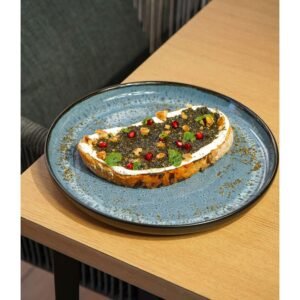 Labne zaatar in sour bread